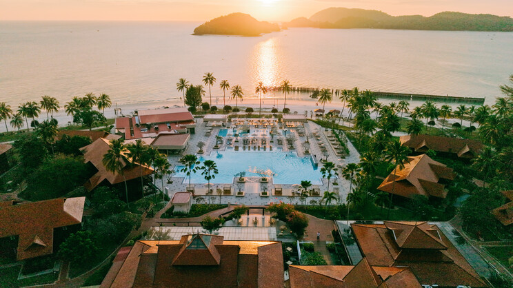 Pelangi Beach Resort & Spa